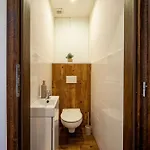 Comfort Family-sized In Centre Appartamento
