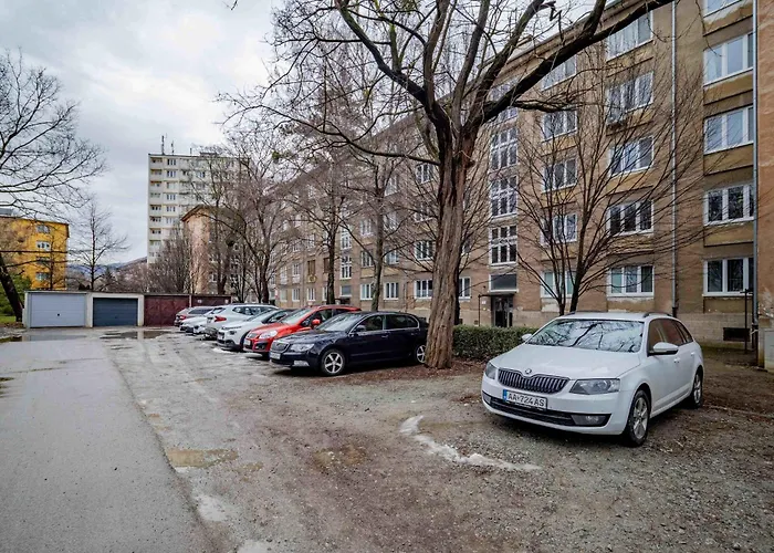 Апартаменты Comfort Family-sized In Centre Кошице